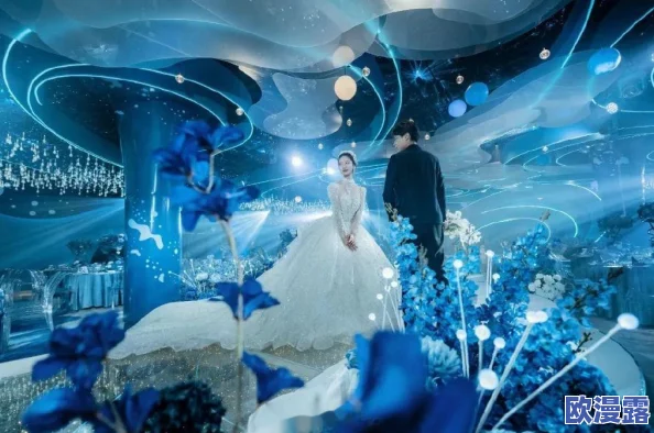 蓝色星原最新消息：传闻明星情侣秘密约会，背后隐藏的真相让人惊讶！