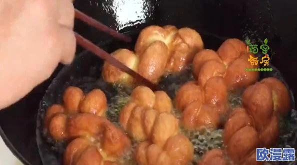 麻花豆视频:全新创意短片引发热议,网友纷纷分享观看体验与感受 麻花豆视频:全新创意短片引发热议,网友纷纷分享观看体验与感受