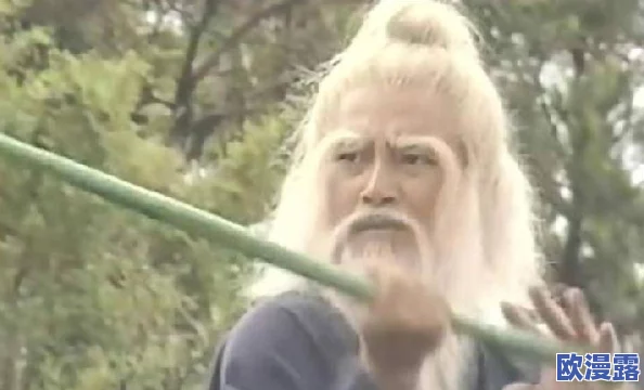 震惊!粗大湿淋淋洪七公和黄蓉竟然在深夜密会,背后隐藏着不可告人的秘密! 震惊!粗大湿淋淋洪七公和黄蓉竟然在深夜密会,背后隐藏着不可告人的秘密!