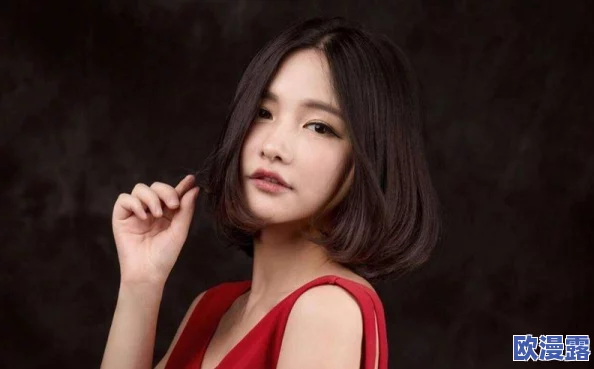 震惊！青青青国产依人精品视频竟然曝光了令人难以置信的秘密，网友们纷纷表示无法接受这一真相！