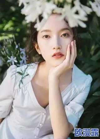 震惊！国产精品久久免费观看竟然隐藏着这些不为人知的秘密，网友们纷纷表示难以置信！