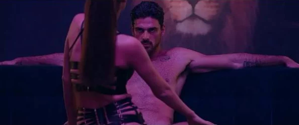 黑帮大佬我和我的365第二部即将上映引发观众热议期待剧情发展与角色回归的精彩表现