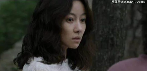 和前辈夫妇交换性3中文字幕,这部影片引发了网友们的热议,大家对其情节和表现手法各有看法 和前辈夫妇交换性3中文字幕,这部影片引发了网友们的热议,大家对其情节和表现手法各有看法