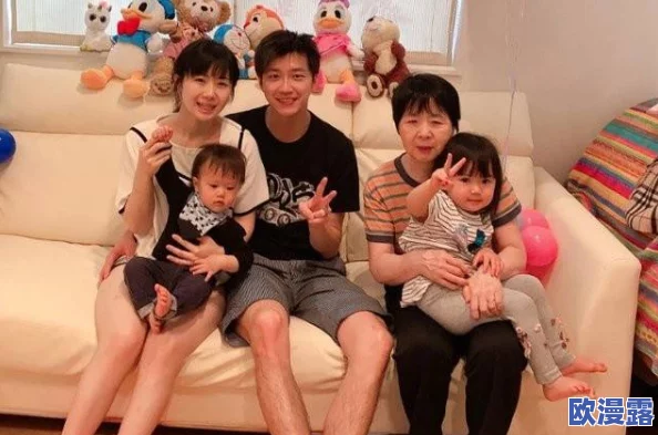 女女黄色小说最新进展消息：随着社会对性别多样性的接受度提高，相关文学作品逐渐增多，引发广泛讨论与关注