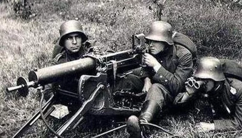 消除者联盟大炮使用攻略：全面掌握道具技巧，提升游戏战斗力指南